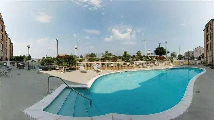Comfort Inn Airport