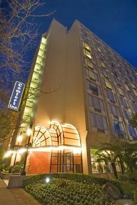 Comfort Inn By The Bay - 1