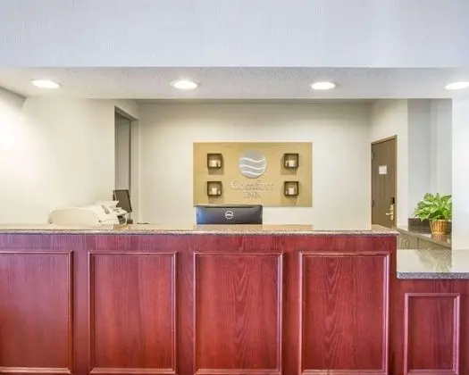 Comfort Inn Bolivar - Lobi