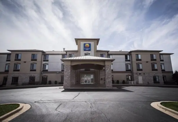 Comfort Inn (Crystal Lake)