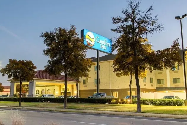 Comfort Inn DFW North Irving