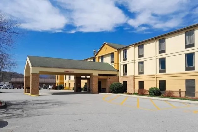 Comfort Inn (Duncansville) - Dış Mekan