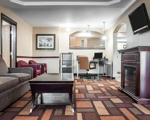 Comfort Inn Dunkirk/Fredonia - Öne Çıkan Resim