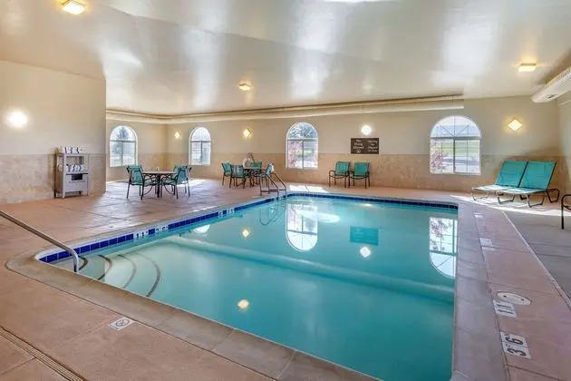 Comfort Inn Evansville-Casper - Havuz