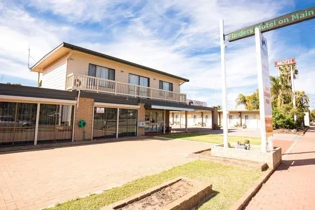 COMFORT INN FLINDERS ON MAIN