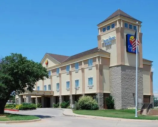 Comfort Inn at Founders Tower - Genel