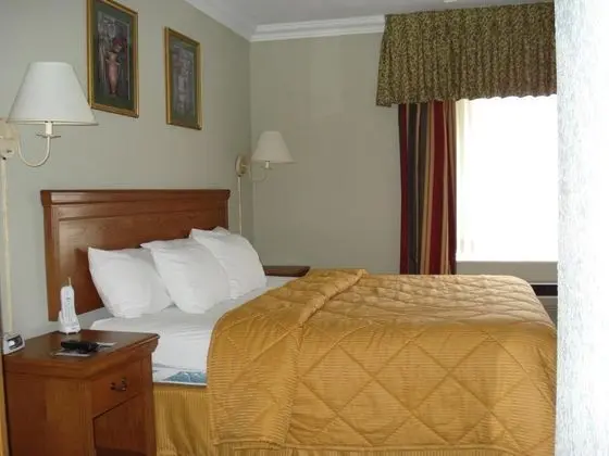 Comfort Inn at Founders Tower - Genel