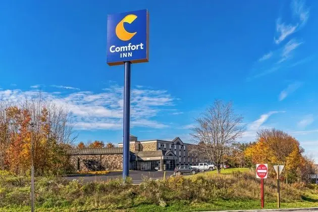 Comfort Inn - Dış Mekan