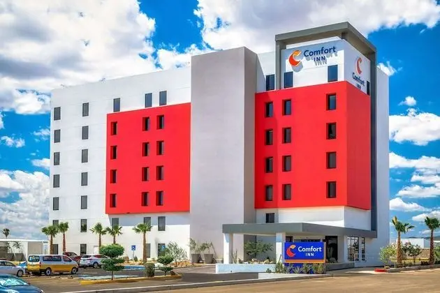Comfort Inn Hermosillo Aeropuerto - Dış Mekan