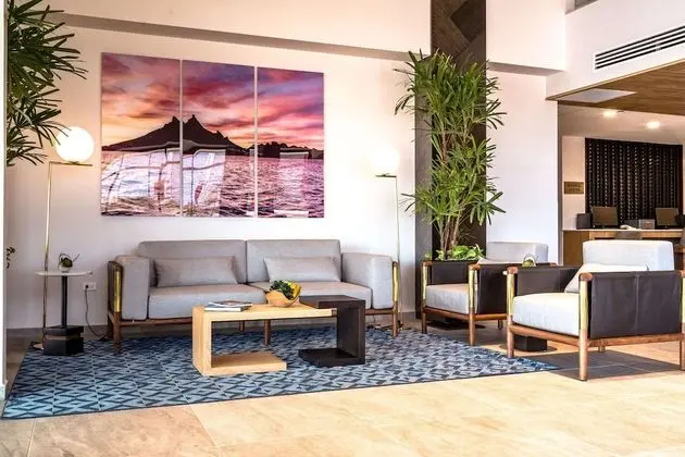 Comfort Inn Hermosillo Aeropuerto - Lobi