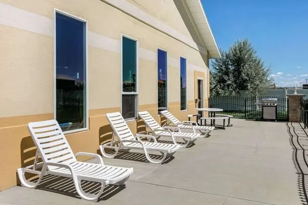 Comfort Inn Hot Springs State Park - Havuz