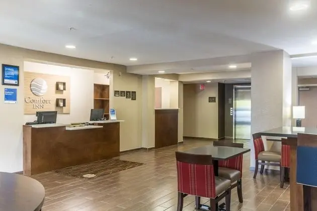 Comfort Inn near Barefoot Landing - Lobi