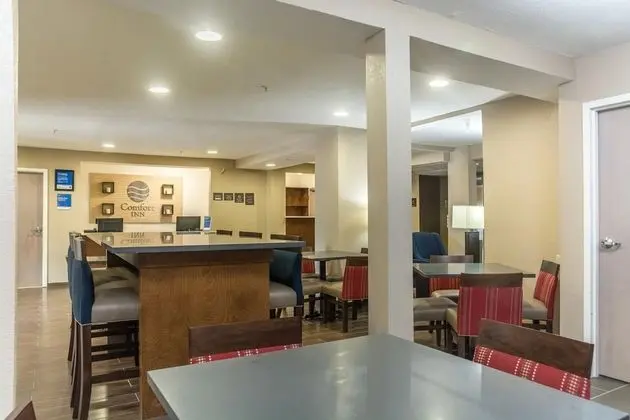 Comfort Inn near Barefoot Landing - Yeme / İçme