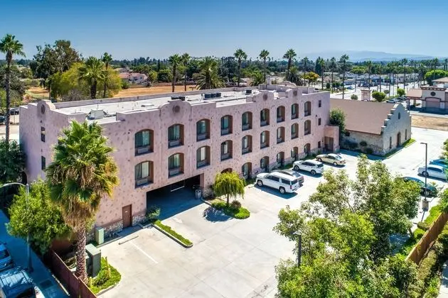 Comfort Inn Near FairPlex - Öne Çıkan Resim
