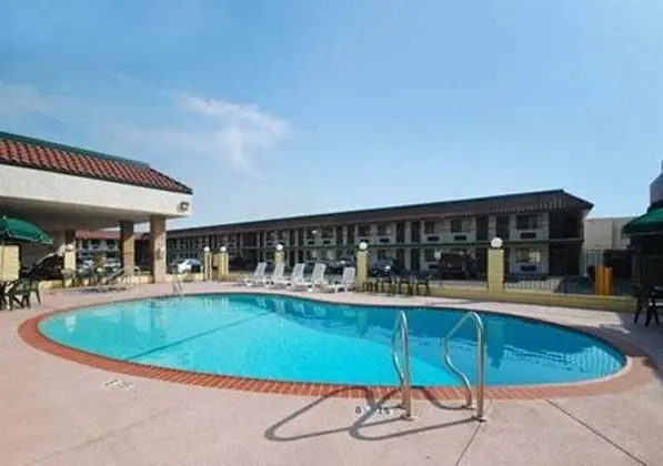 Comfort Inn Near Old Town Pasadena in Eagle Rock