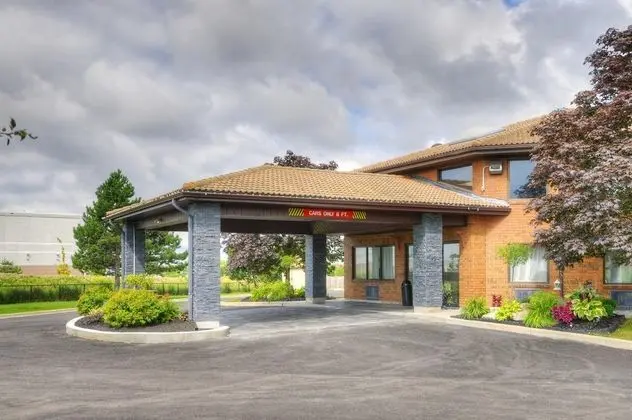 Comfort Inn Newmarket - Aurora