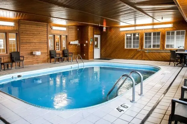 Comfort Inn North South Chicago - Havuz