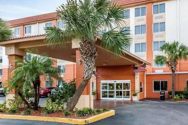 Comfort Inn North St. Petersburg