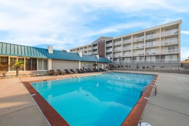Comfort Inn On the Ocean - Havuz