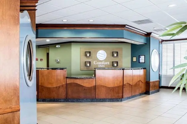 Comfort Inn On the Ocean - Lobi