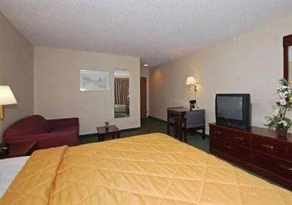 Comfort Inn Poplar Bluff