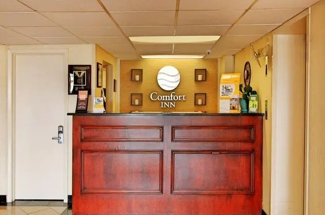 Comfort Inn Red Horse