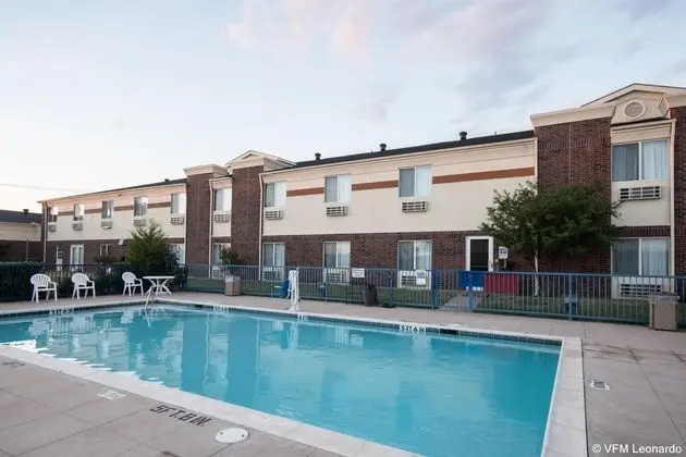 Comfort Inn Red Oak