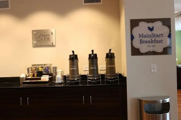 Comfort Inn St Louis – Airport - Yerinde Yemek