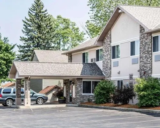 Comfort Inn Sturgeon Bay area