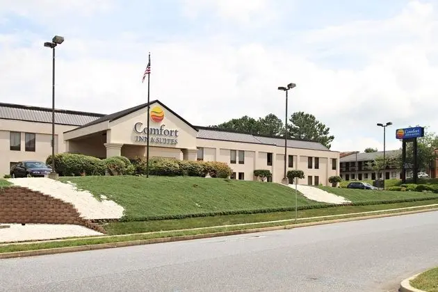 Comfort Inn & Suites Aberdeen Proving Grounds Area