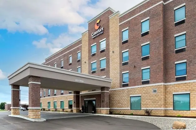 Comfort Inn & Suites - Dış Mekan