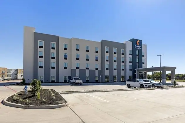 Comfort Inn & Suites Balch Springs - SE Dallas - Dış Mekan