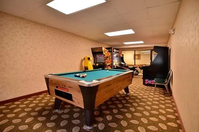 Comfort Inn & Suites Branson Meadows