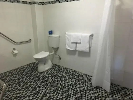 Comfort Inn & Suites Burwood
