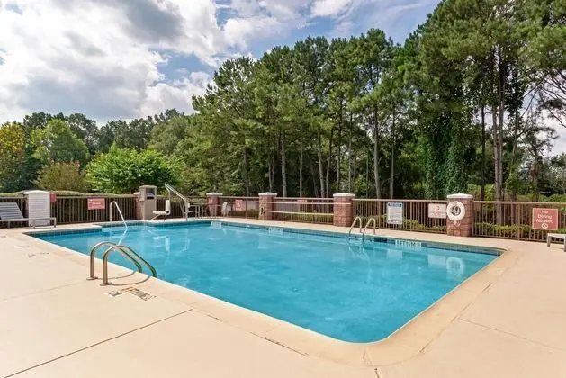 Comfort Inn & Suites Carrollton - Havuz