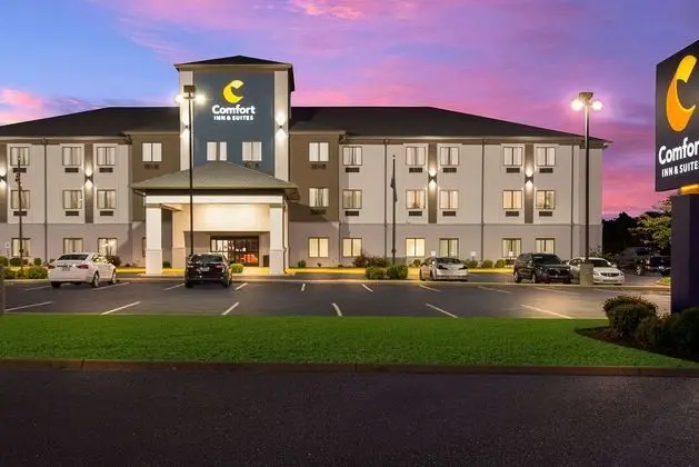 Comfort Inn And Suites - Dış Mekan