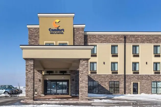 COMFORT INN SUITES CEDAR RAPIDS CID EASTERN IOWA