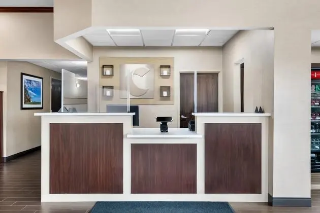 Comfort Inn & Suites Chesapeake Bay - Lobi