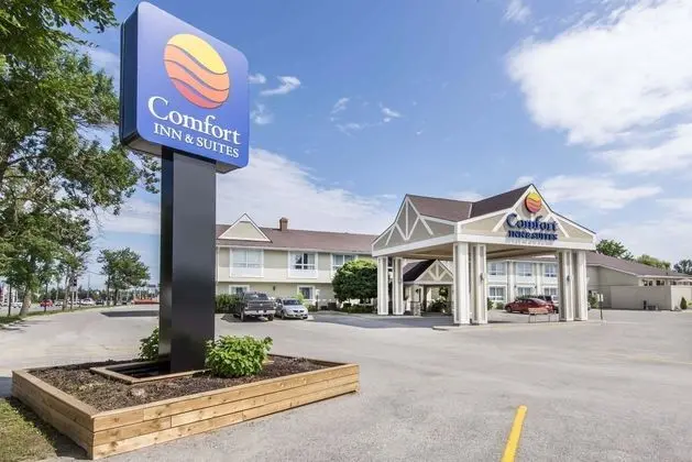 Comfort Inn & Suites Collingwood - Dış Mekan