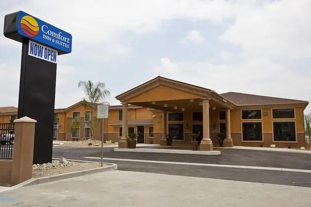 Comfort Inn & Suites Colton - Genel