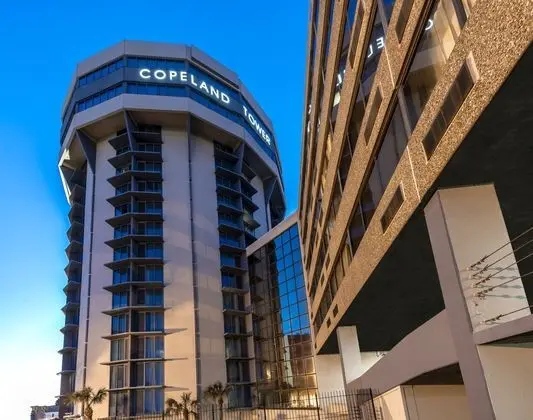 Comfort Inn & Suites At Copeland Tower - Dış Mekan