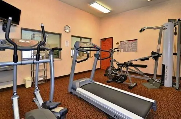 Comfort Inn & Suites