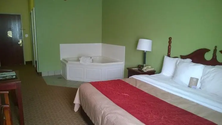 Comfort Inn & Suites Dayton