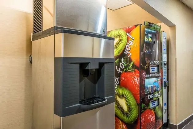 Comfort Inn & Suites Dayton North - Genel