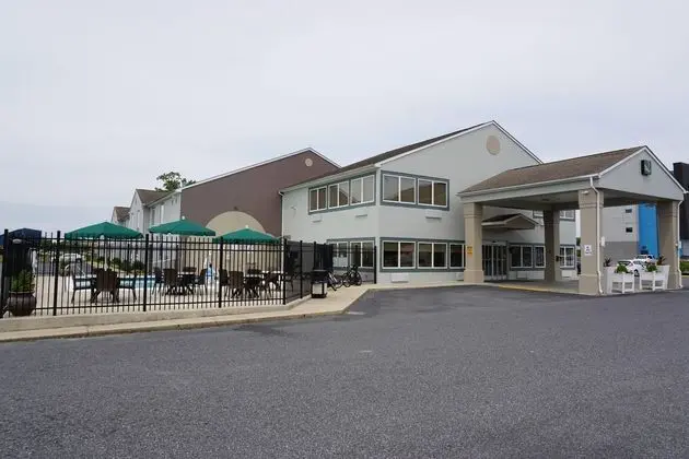 Comfort Inn & Suites Delaware - Dış Mekan