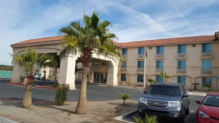 Comfort Inn Suites El Centro I 8
