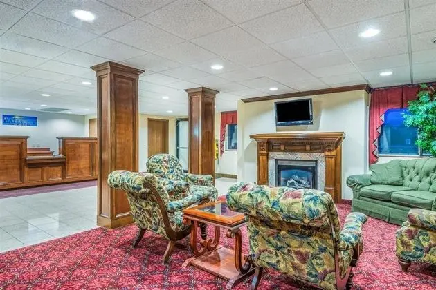 Comfort Inn & Suites Fairborn Area