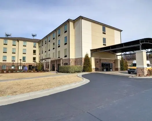 Comfort Inn & Suites Fort Smith I-540 - Dış Mekan
