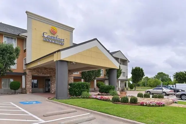 Comfort Inn & Suites Frisco  Plano