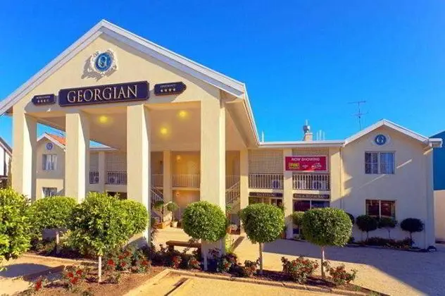 Comfort Inn & Suites Georgian